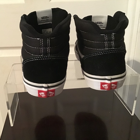 Vans- High Top Black Suede - Old School- - Picture 2 of 3